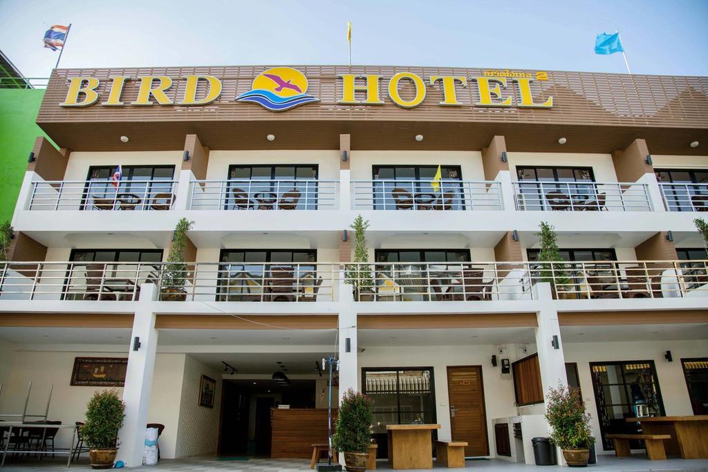 Bird Hotel Chonburi Exterior foto