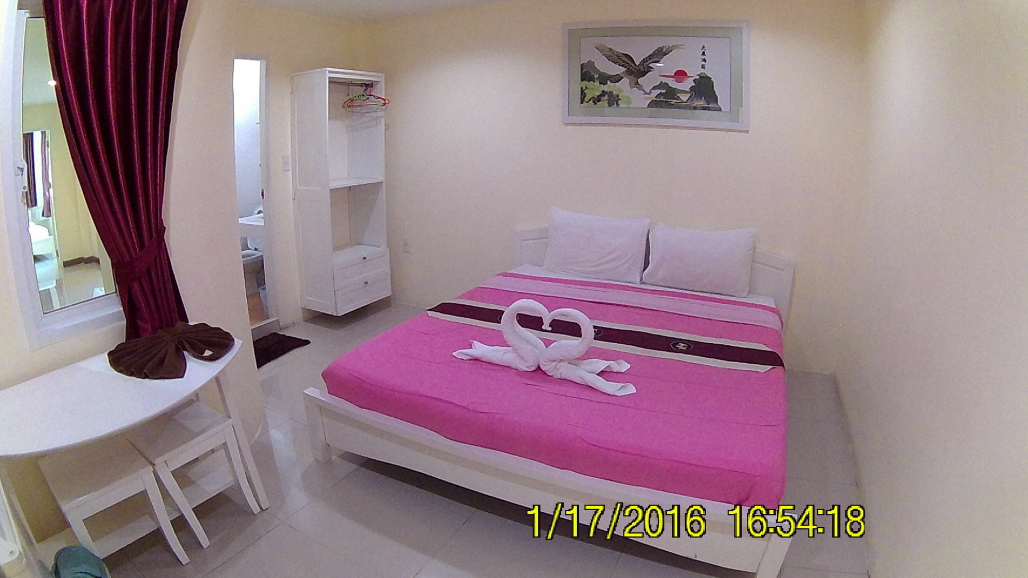 Bird Hotel Chonburi Exterior foto